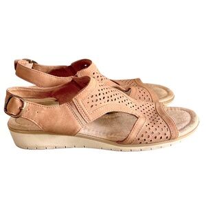 Easy Street Tan Cushion Comfort Summer Coastal Resortcore Sandal Size 9